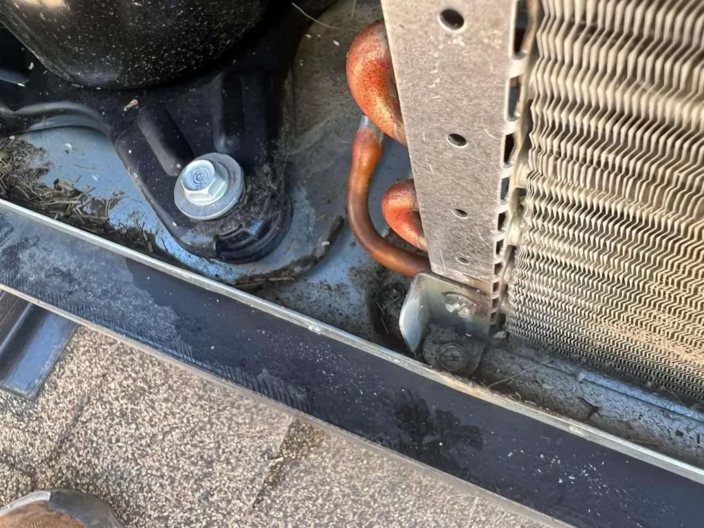 WHY IS WATER LEAKING FROM MY AC UNIT? CAUSES AND SOLUTION | Frosty Desert LLC